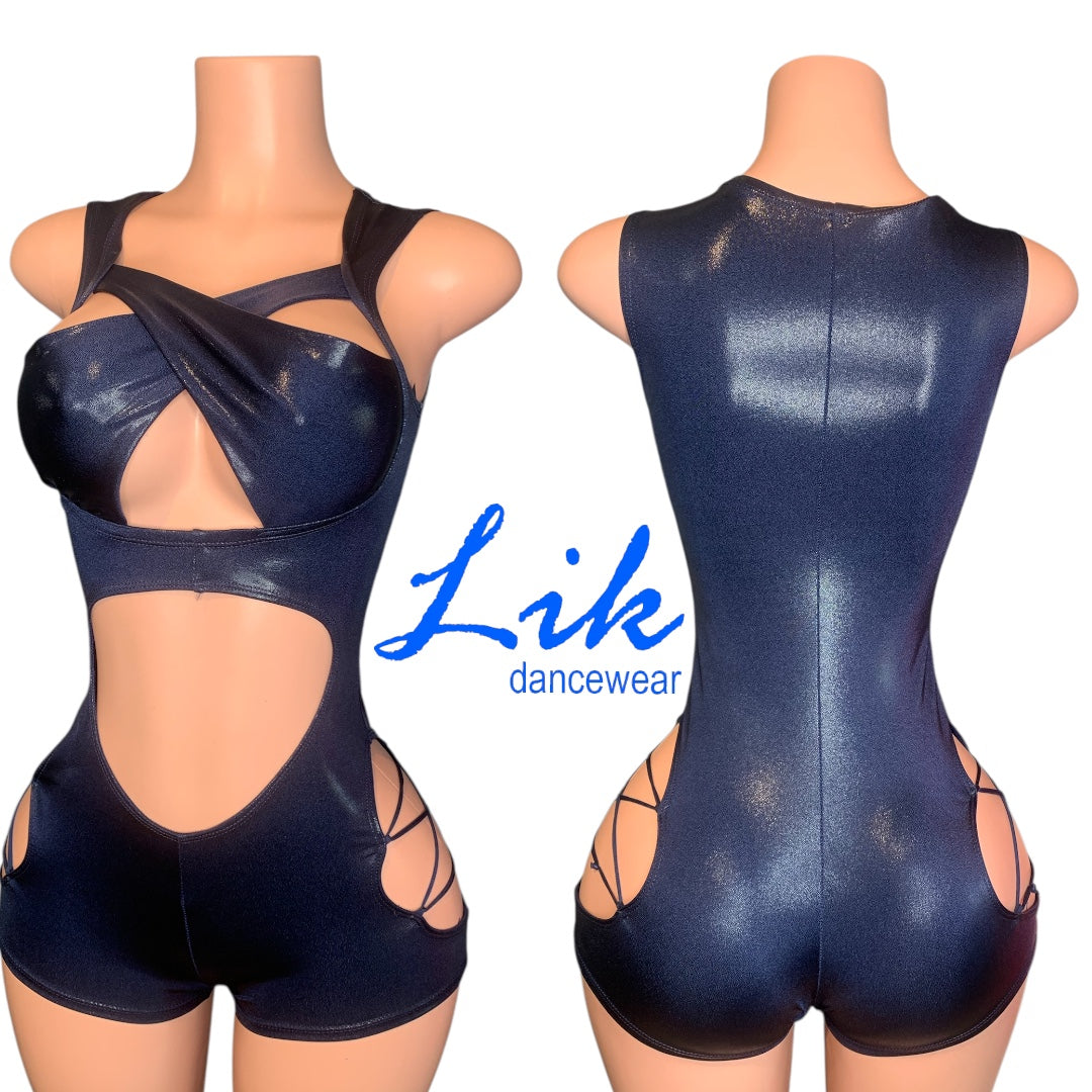 Lexy Bottle girl outfit