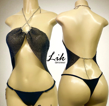 Adjustable hook thong