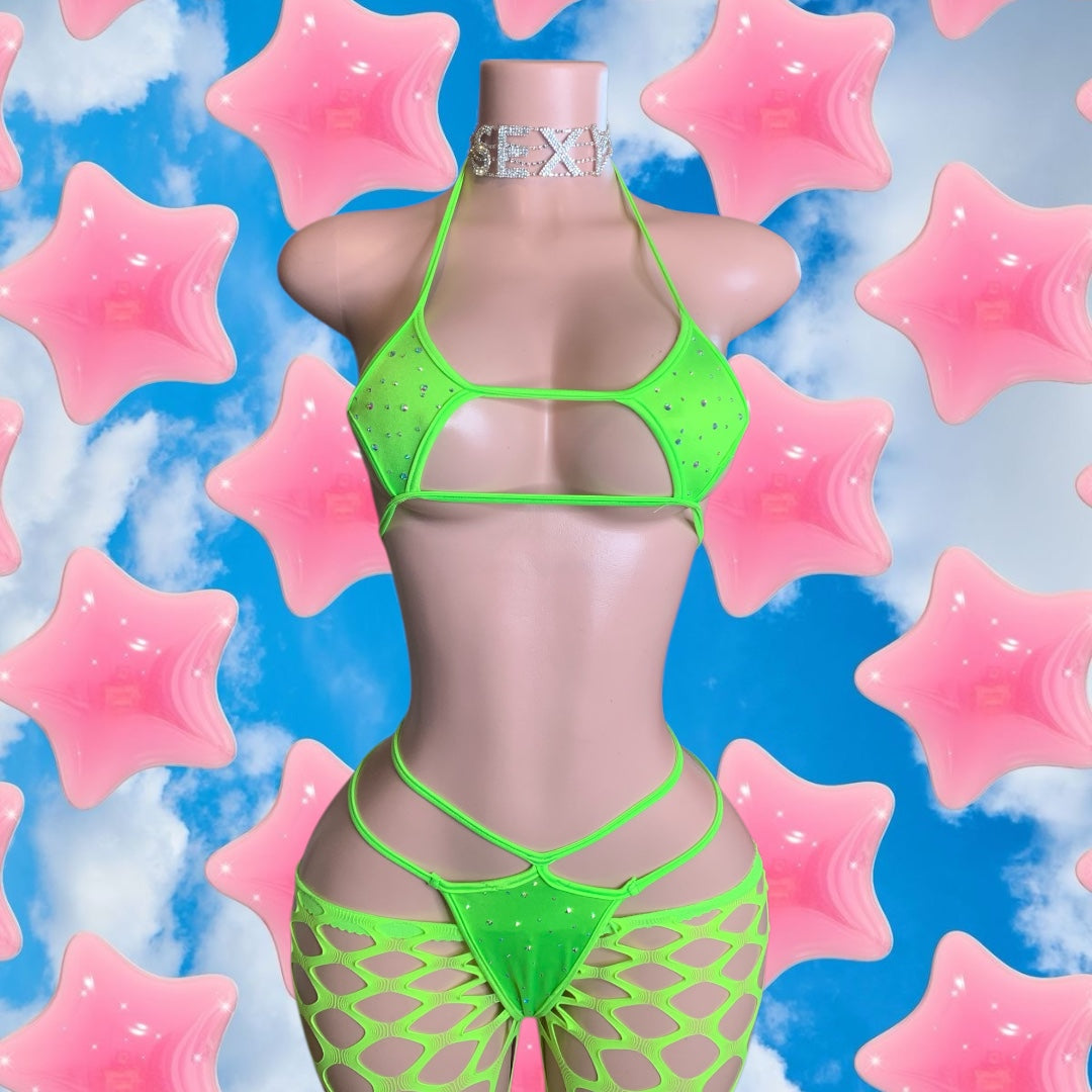 Demi Diamond bikini